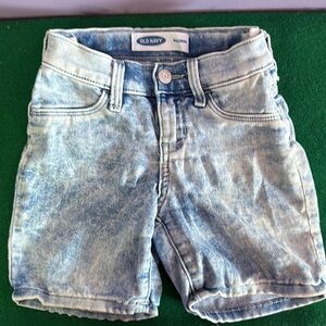 Old Navy Girls Ballerina Acid Wash Bermuda Shorts Size 7 Casual Denim